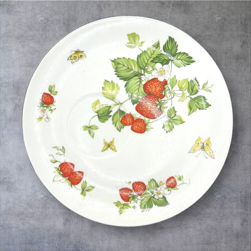 Queen's Fine Bone China Rosina China Co. 80s "Virginia Strawberry" RARE Saucer